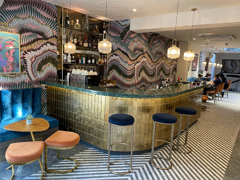 Iris Avenue Nail and Beauty Bar