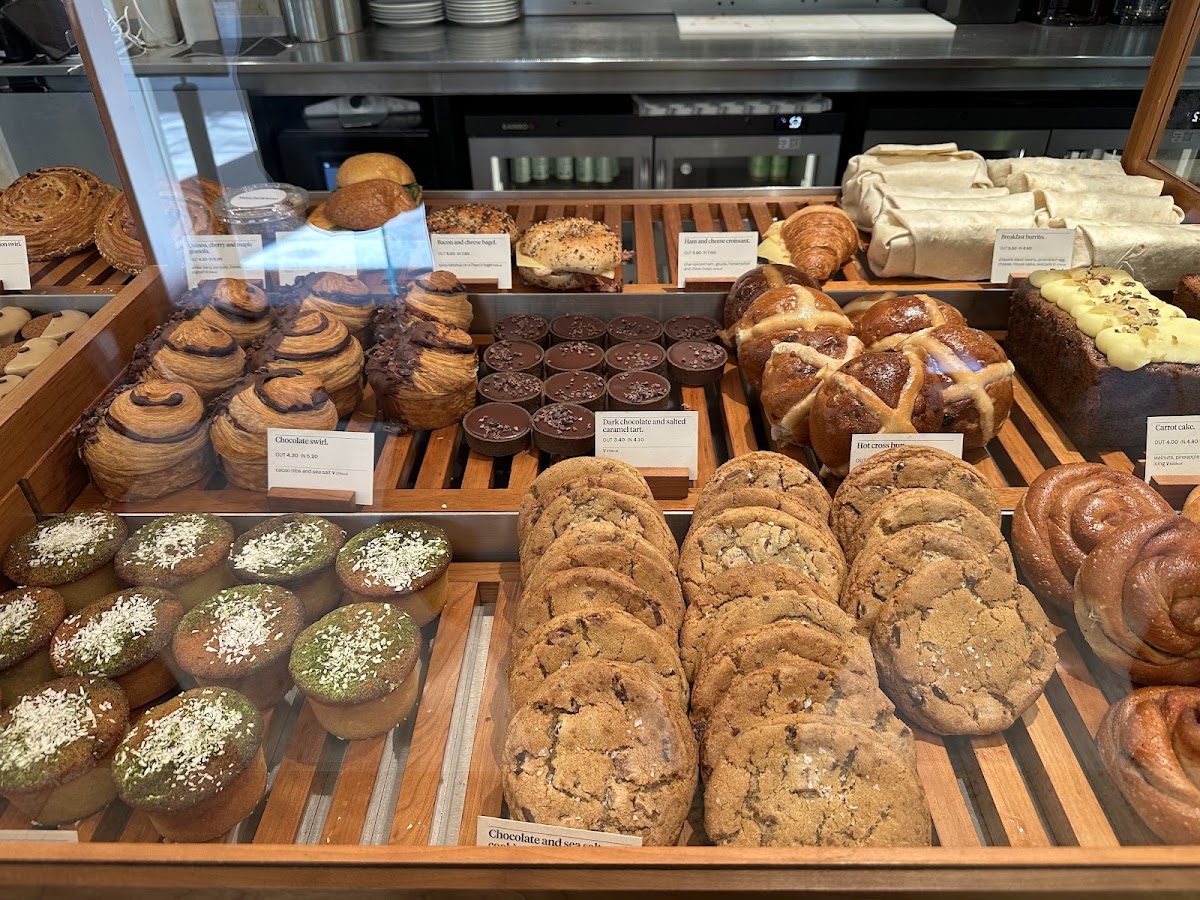 WatchHouse Hanover — Cafe
